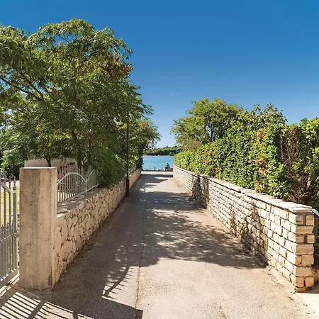 Two-bedroom In Διαμέρισμα