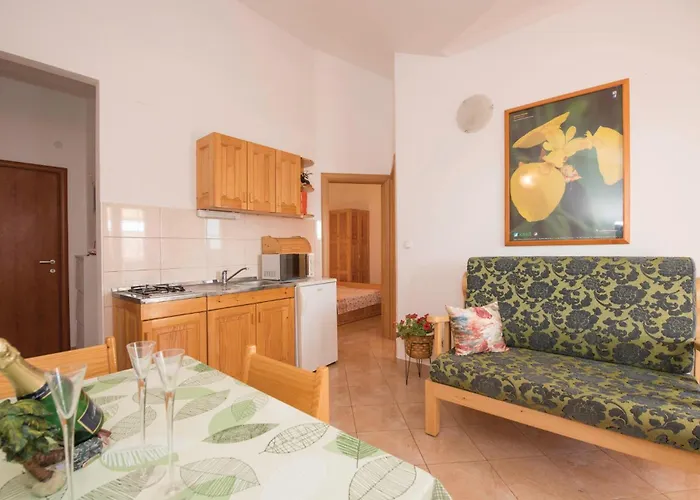 Two-bedroom In 公寓 *