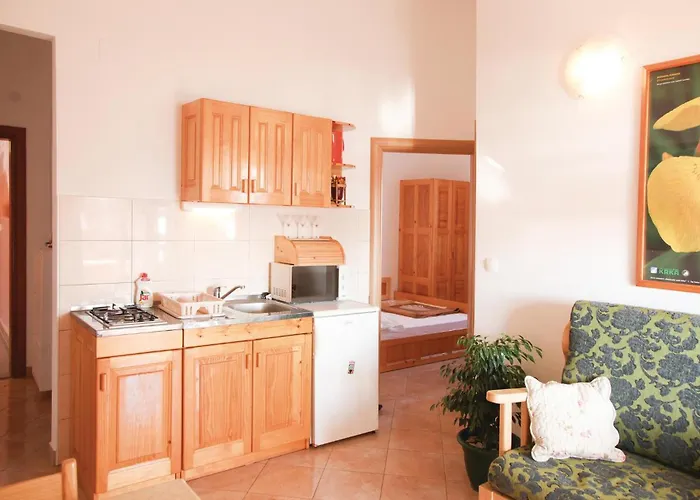 Two-bedroom In 公寓 *